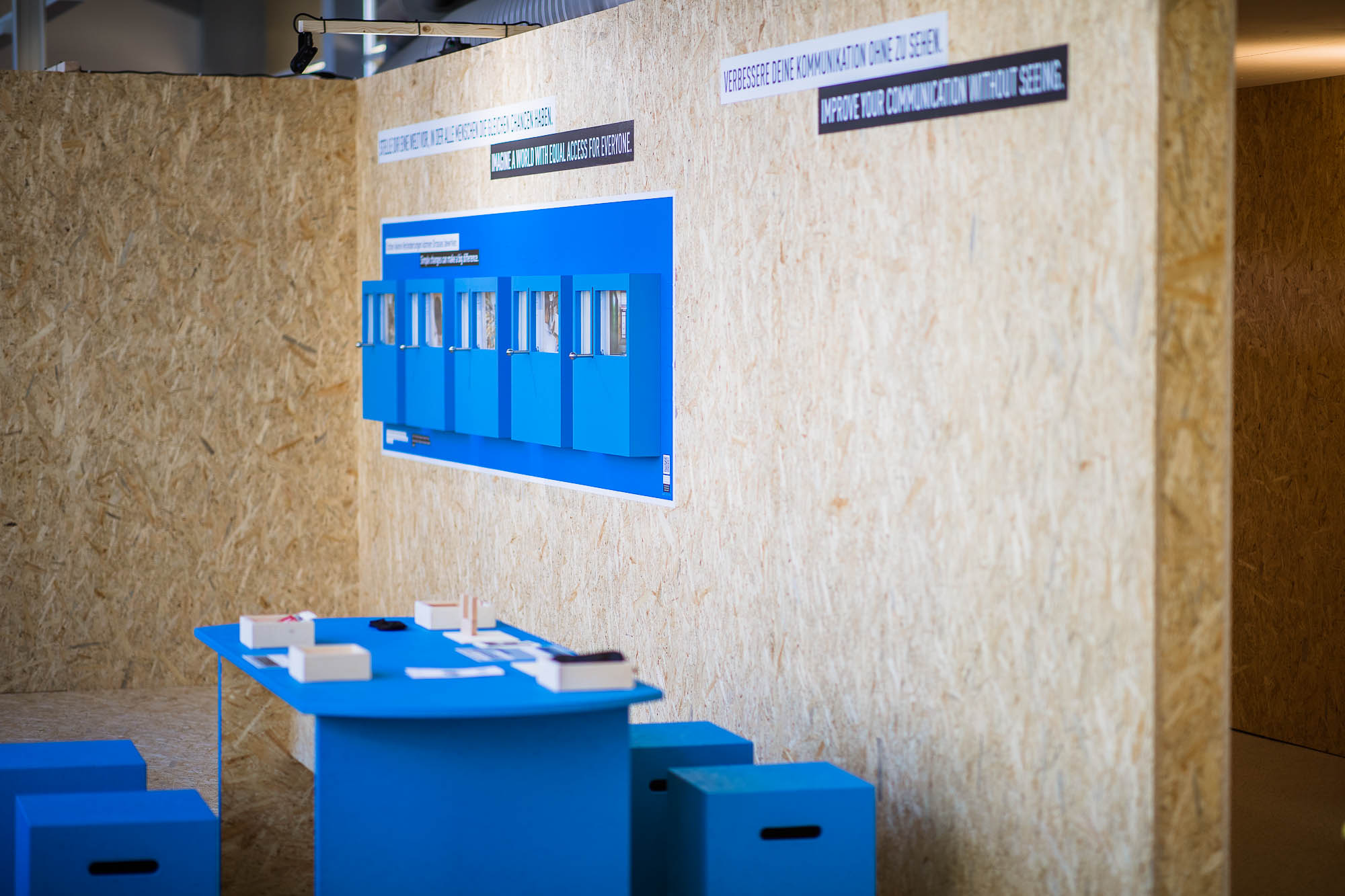 Export x3 1DX23300 Business 2020 Opening MOBI